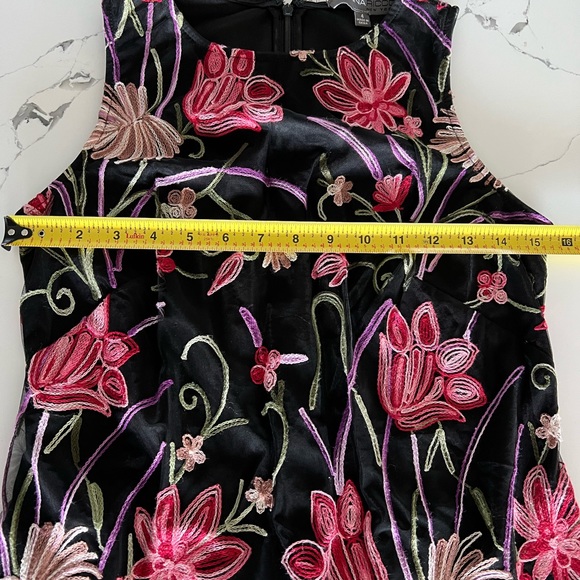 Donna Ricco dress size 4, worn once, armpit to armpit 15, length 35 - Picture 3 of 6